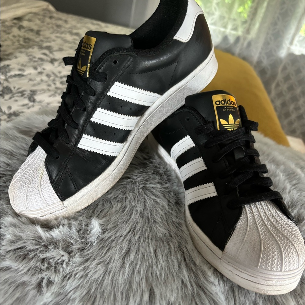 ADIDAS Women's Superstar Shoes